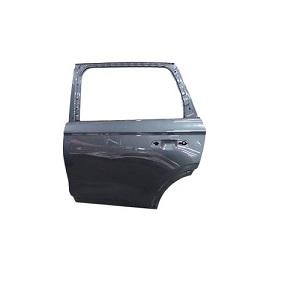Assembling the right front and left front doors of the car